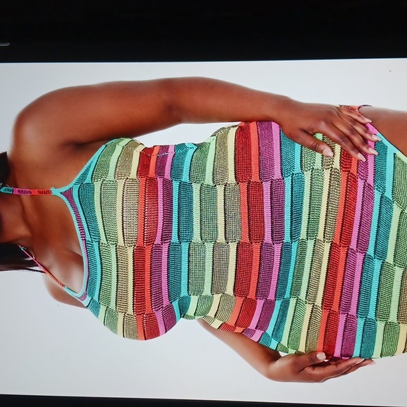 Dress - Picture 2 of 5